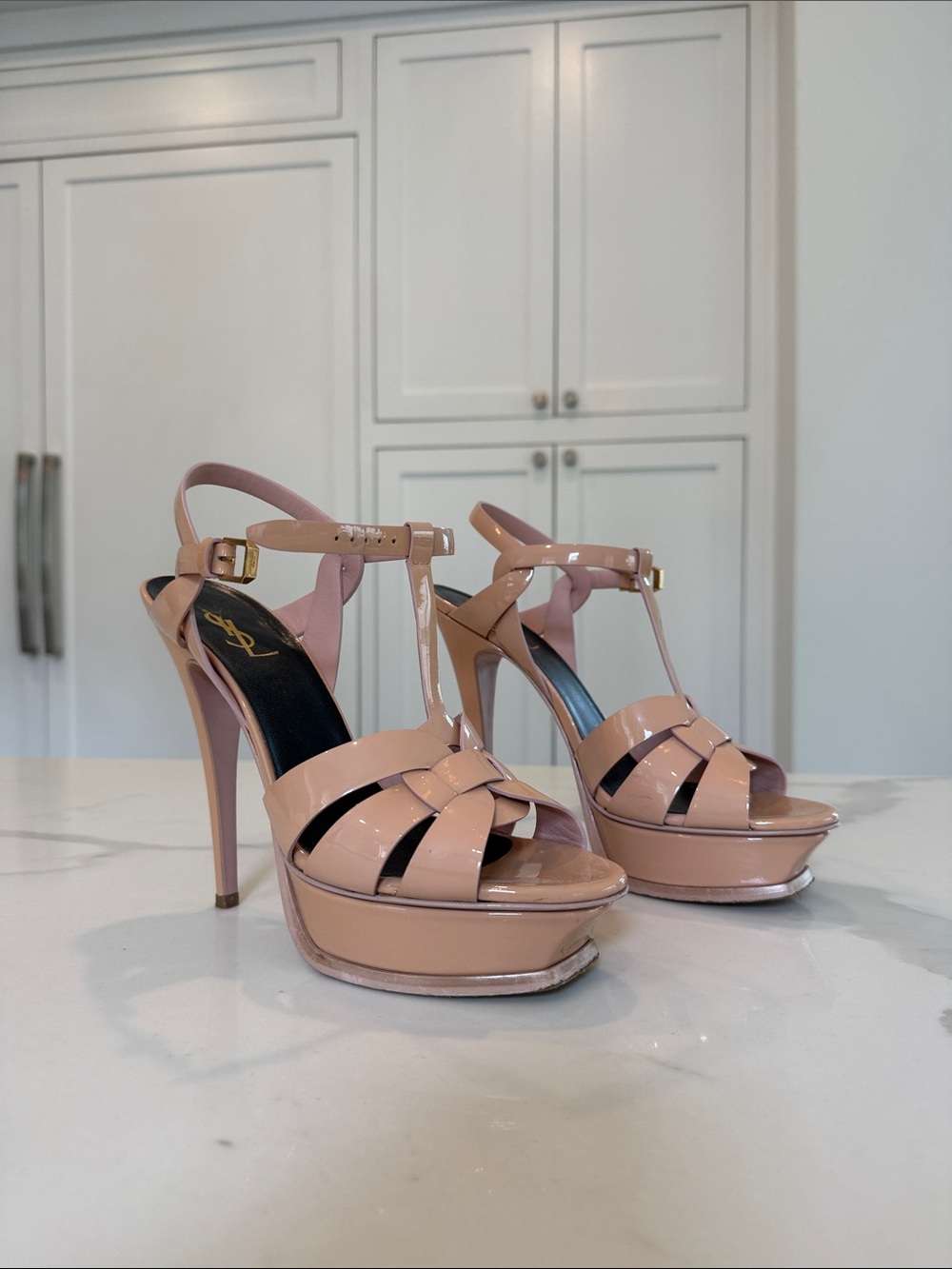 Saint Laurent Nude Patent Leather Woven Platform Sandals - Picture 4 of 7